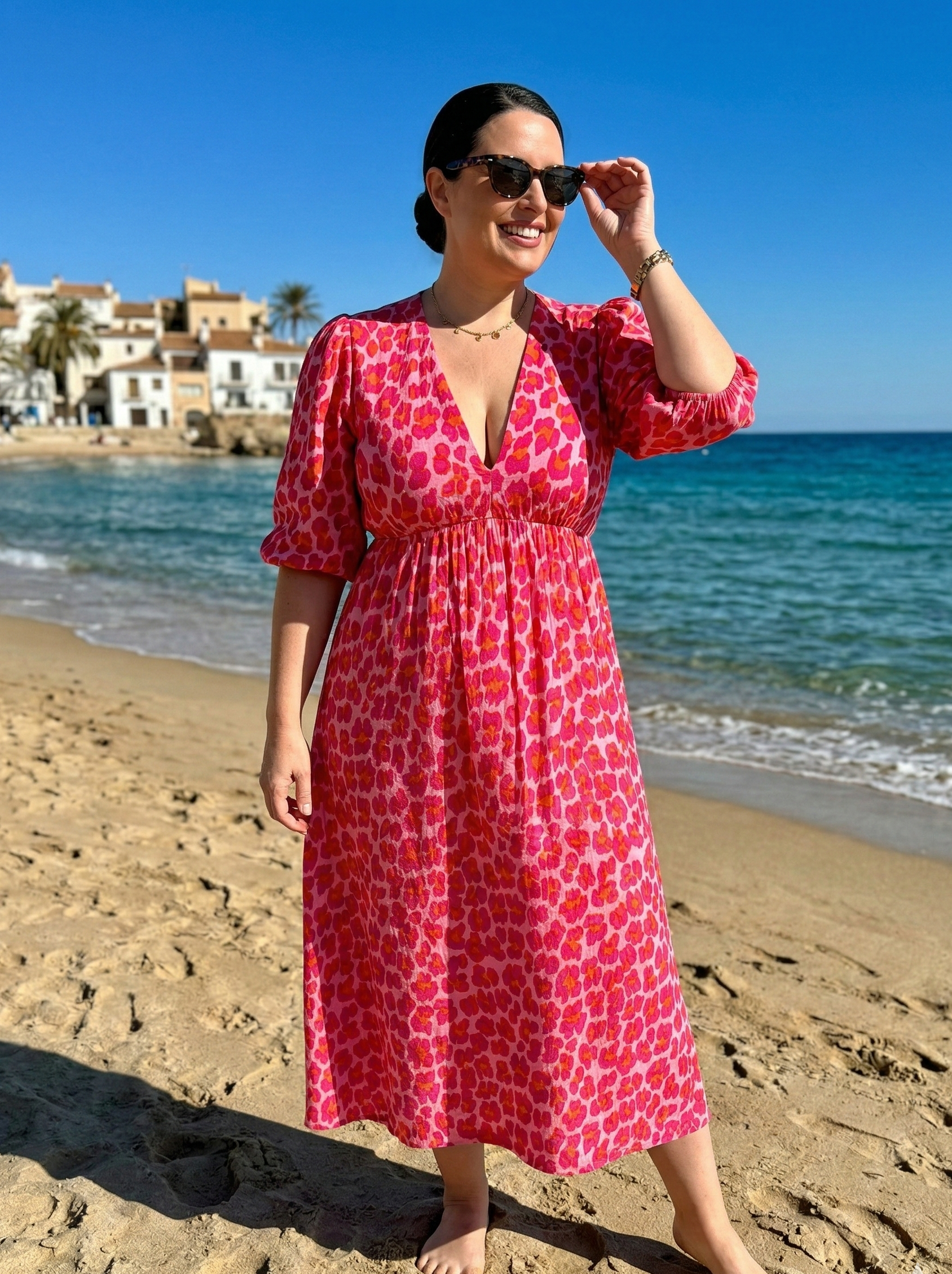 Vestido de mujer estampado con cuello en V