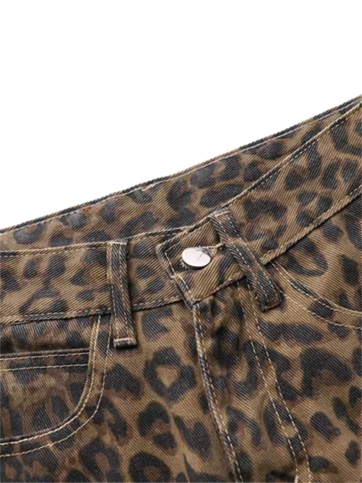 Pantalón estampado leopardo